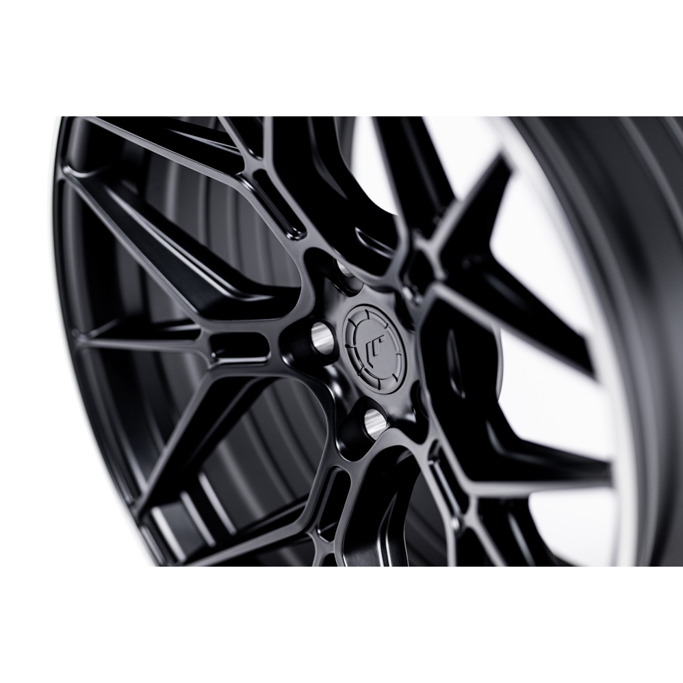 19" Japan Racing JR51 (8.5x19) Black Alloy Wheels