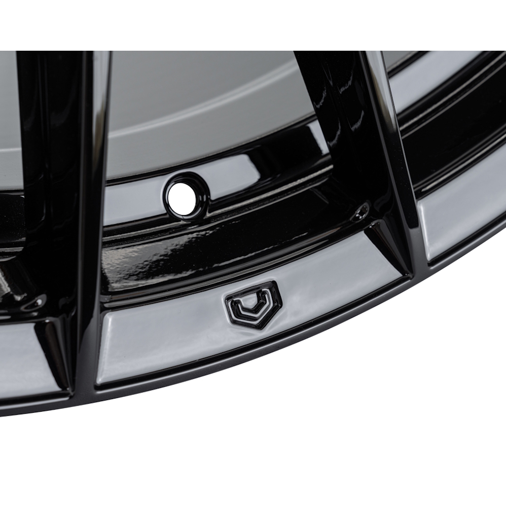 21" Vossen HFX-4 (10.5x21) (Deep Concave) Gloss Black Alloy Wheels