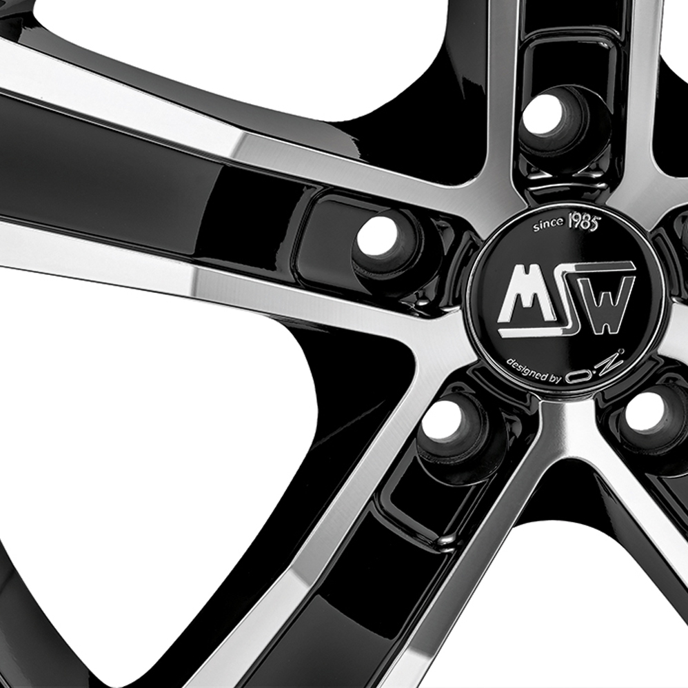 18" OZ Racing Sahara 5 Gloss Black Polished Alloy Wheels