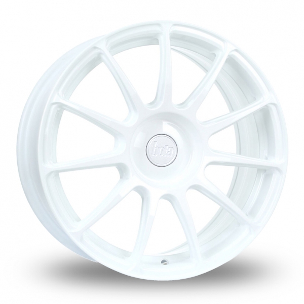 Bola VST White Alloy Wheels