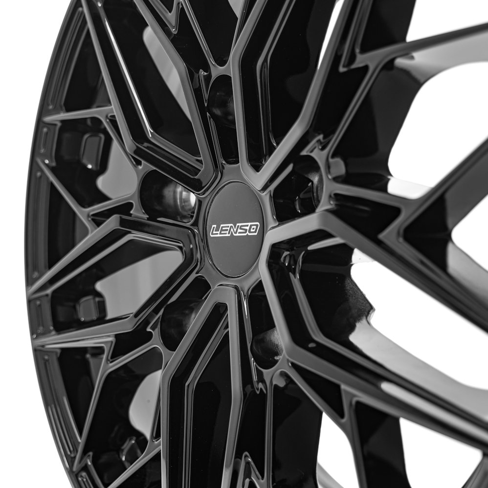 18" Lenso Ventus Gloss Black Alloy Wheels